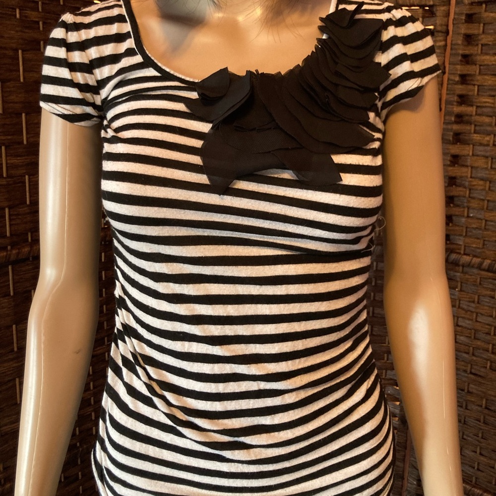 Black & White Striped Top Size S